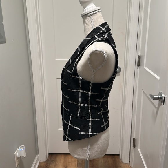 Asos Matching Vest and Blazer Sz 4 US - Picture 11 of 13